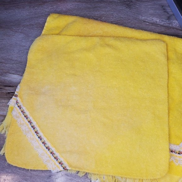 Vintage Cannon Sunshine Yellow Lace Floral Ruffle Hand Towel Washcloth‎ Set USA - Picture 8 of 8